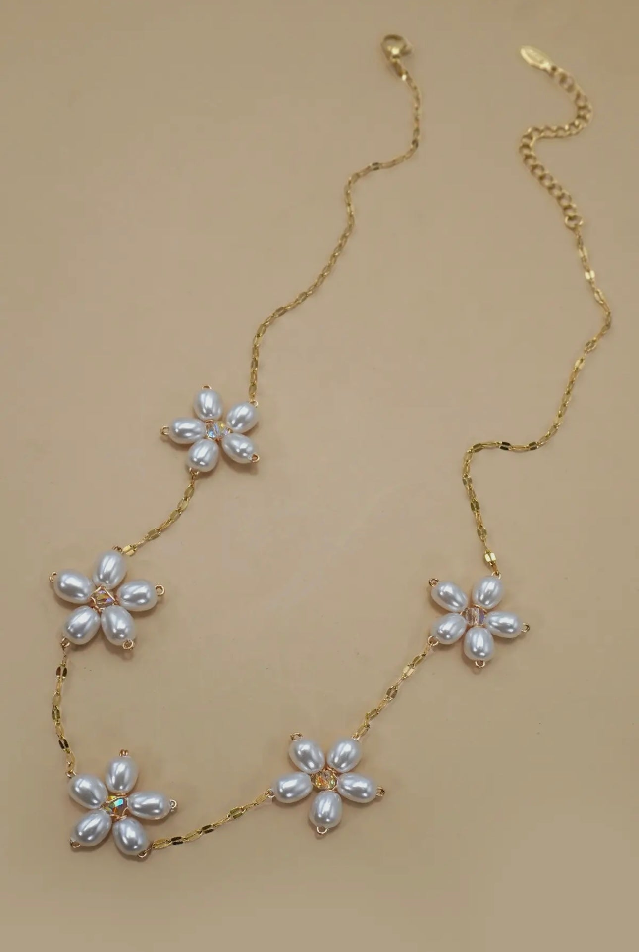 Pearl Flower Necklace